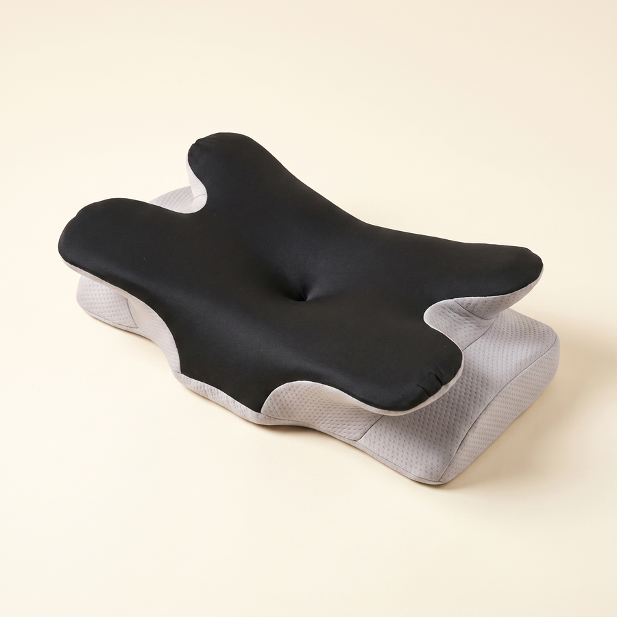 Solvrly Yuki Cooling Cervical Pillow studio packshot